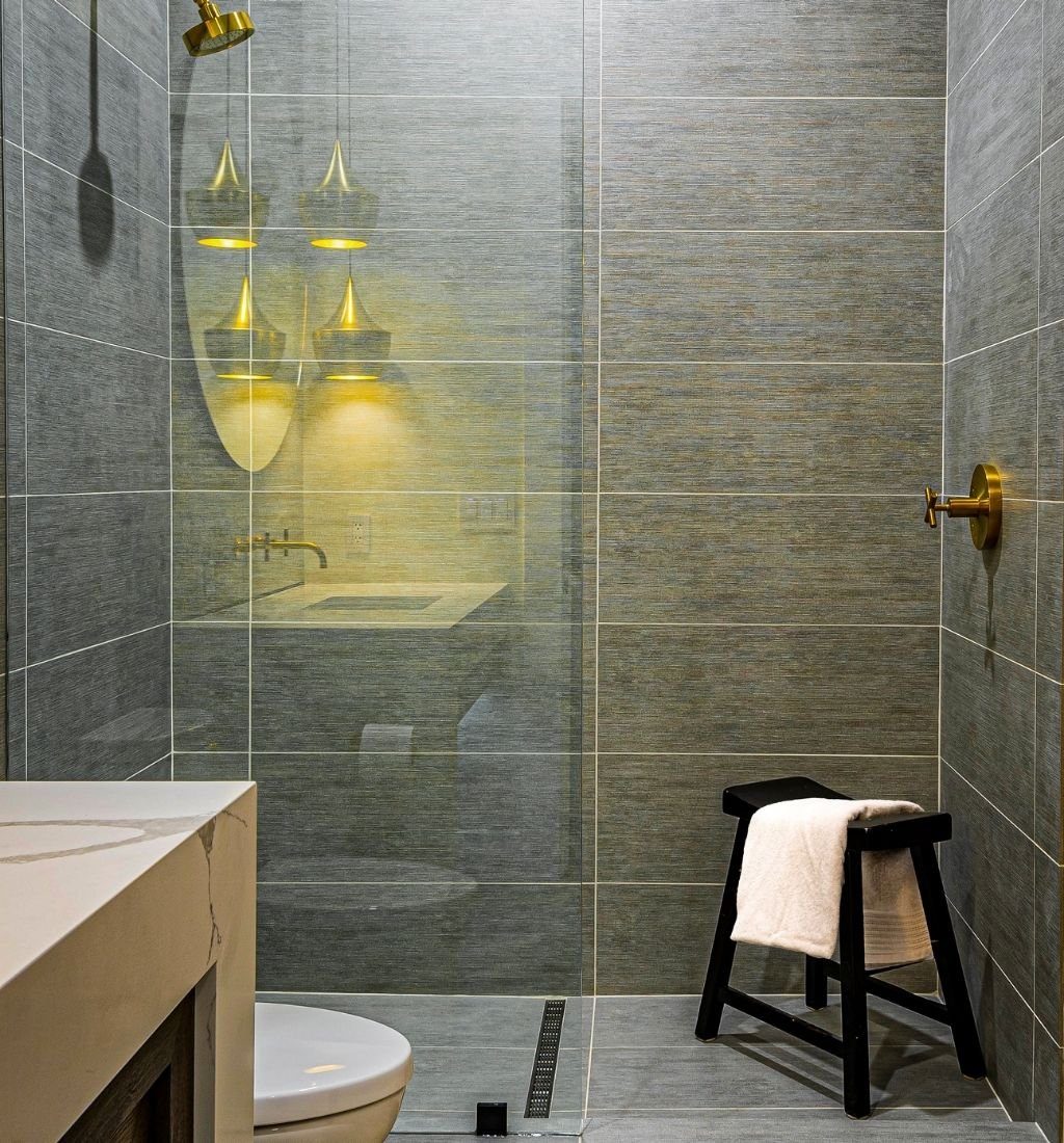 bathroom fitters W6 0QU