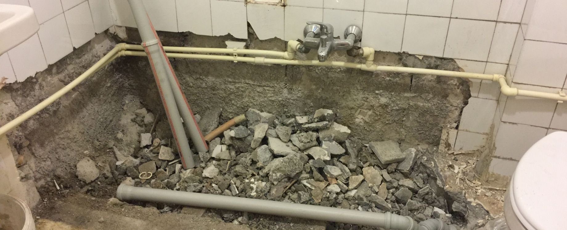 bathroom fitter near me W6 0QU